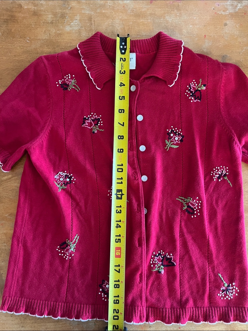 Koret Red Short-Sleeve Embroidered Cardigan with Scalloped Trim - Picture 10 of 11
